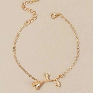 NWT Prettylittlething Rose Decor Anklet